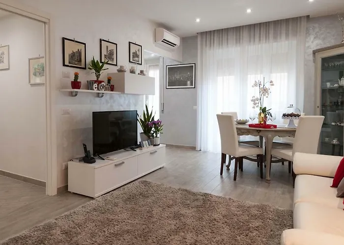 Apartment M&m House *